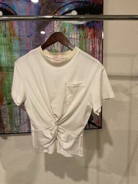 Cinq à Sept Shiloh Tee Ivory Small NWT Twist Knot Pocket Top